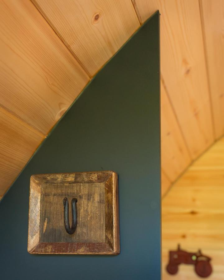 Luxury Two-Bed Glamping Pod In County Clare 2 Vila Kilbane Exterior foto