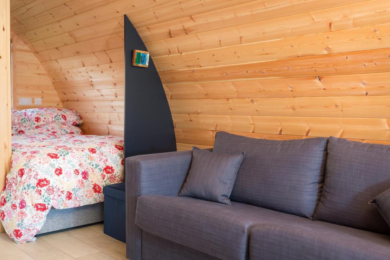 Luxury Two-Bed Glamping Pod In County Clare 2 Vila Kilbane Exterior foto